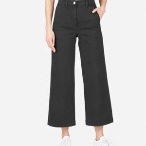 Everlane size 8 Wide Leg Cropped Black Pants